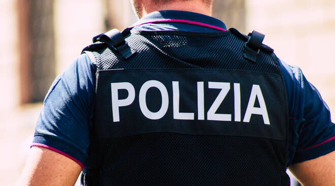  Cagliari. Arrestato 21enne  per spaccio di stupefacenti
