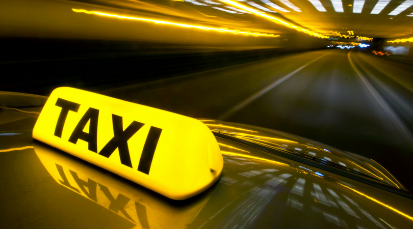 Uber e It Taxi arrivano in Sardegna