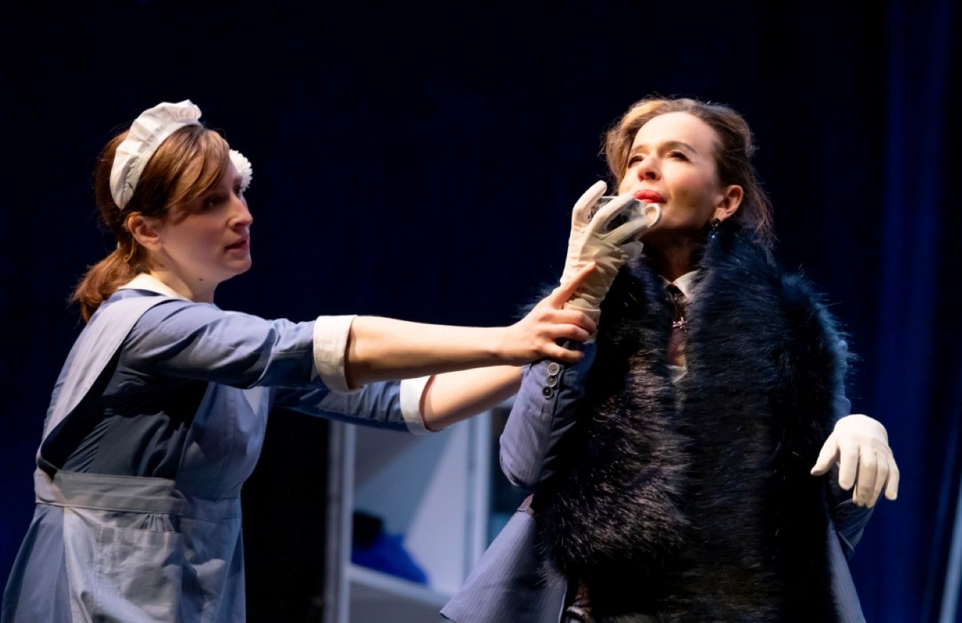 La Grande Prosa Cedac, Eva Robbins in teatro con “Le Serve”